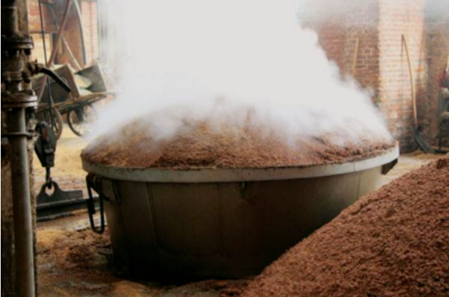 茅公坊大讲坛之喝酱酒的十个“为什么”