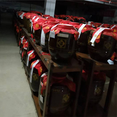 茅公坊大讲堂：什么是封坛酒，封坛老酒怎么样存放好喝？