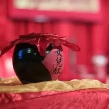 茅公坊大讲堂：宝宝降生，为什么一定要封坛好酒？