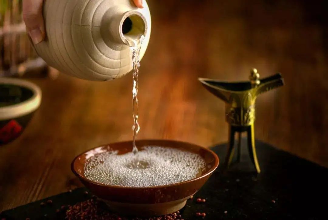 茅公坊大讲堂：白酒到底有没有保质期？