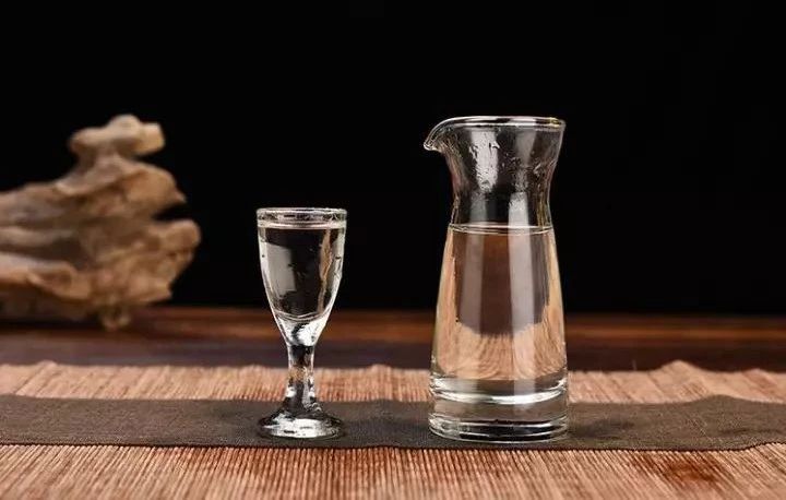 茅公坊大讲堂：白酒的12种香型